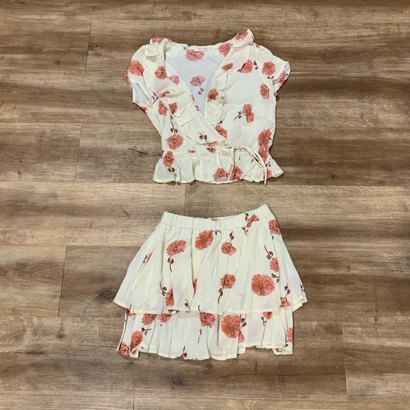 NanaMacs Dresses & Skirts - Nana Macs two piece outfit